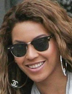 Beyonce wearing small Wayfarer sunglasses